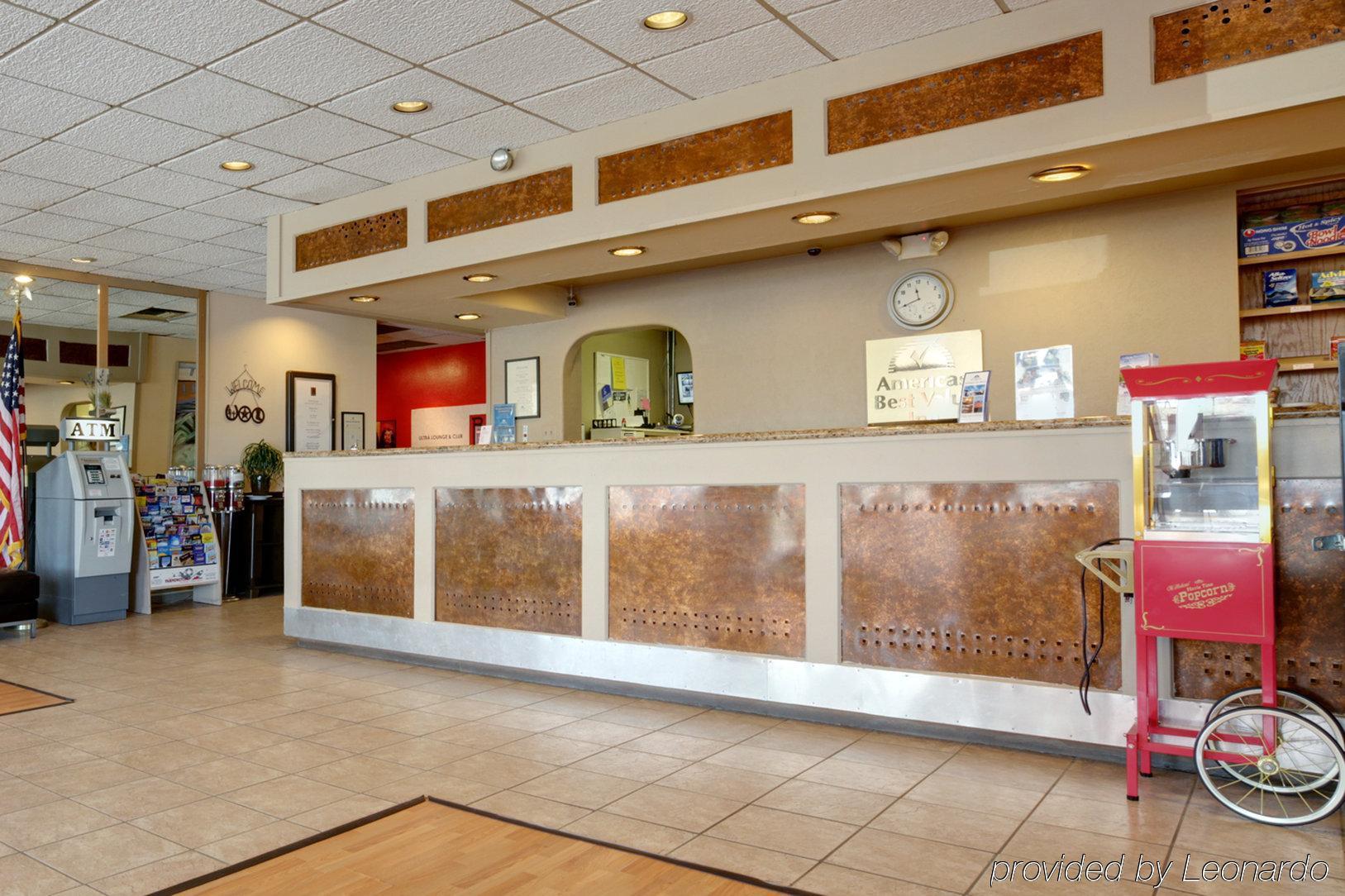 Brentwood Inn & Garden Фармингтон Интерьер фото
